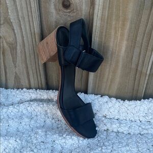 Stuart Weitzman Black Broadband Leather City Sandal